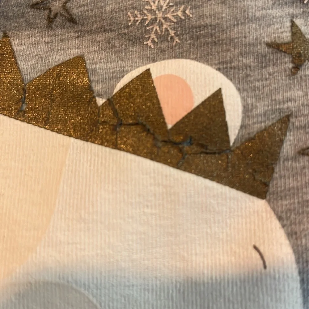Long Sleeve Polar Bear Gray Onesie for 4-6 months
